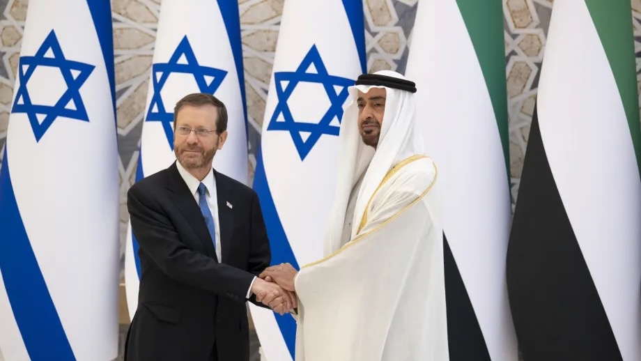 Under Western Media Cover, the UAE and' Israel' Divide and Conquer MENA 42 Isaac Herzog and Mohamed bin Zayed Al Nahyan